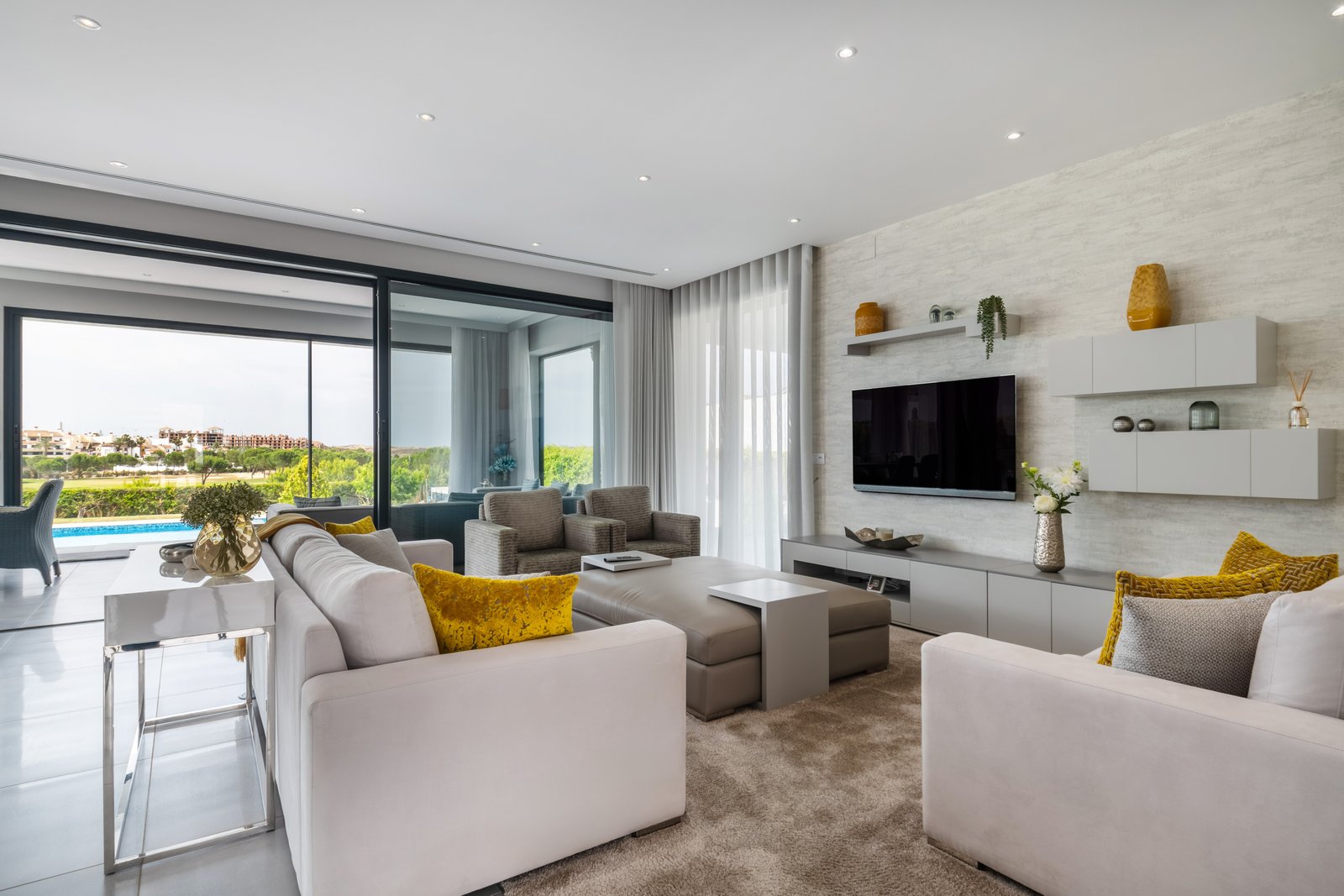 Contemporary Luxury Villa with Golf Course Views and Exceptional Design